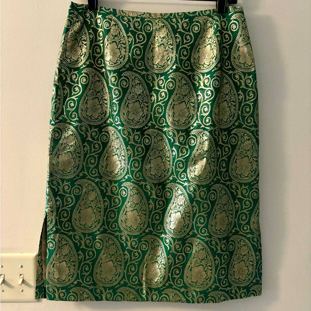 Lafayette 148 New York Green/ Gold Paisley Print Shimmer Skirt Sz 8